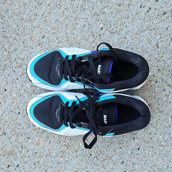 Nike Air Max Go Strong Retro 2012 Athletic  Shoes Size 8 - Picture 5 of 11